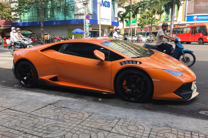 Sieu xe Lamborghini Huracan doc nhat Viet Nam tai Sai Gon-Hinh-5